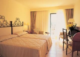 Portblue La Quinta Hotel And Spa Menorca Island 외부 사진